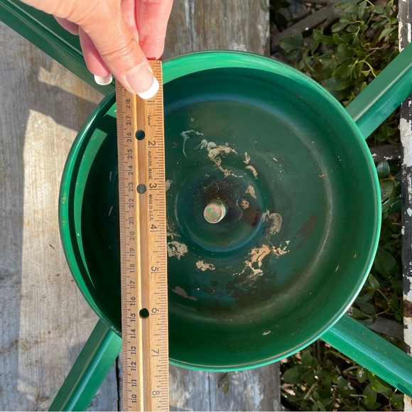 CHRISTMAS TREE STAND 4 Leg Deluxe - Picture 4 of 6